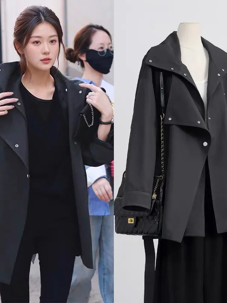 Elegant Grey British Style Long Coat for Short Women Stylish Outerwear Korean Version Loose Fit Button Pocket Belted
Elegant Grey British Style Long Coat for Short Women Stylish Outerwear Korean Version Loose Fit Button Pocket Belted