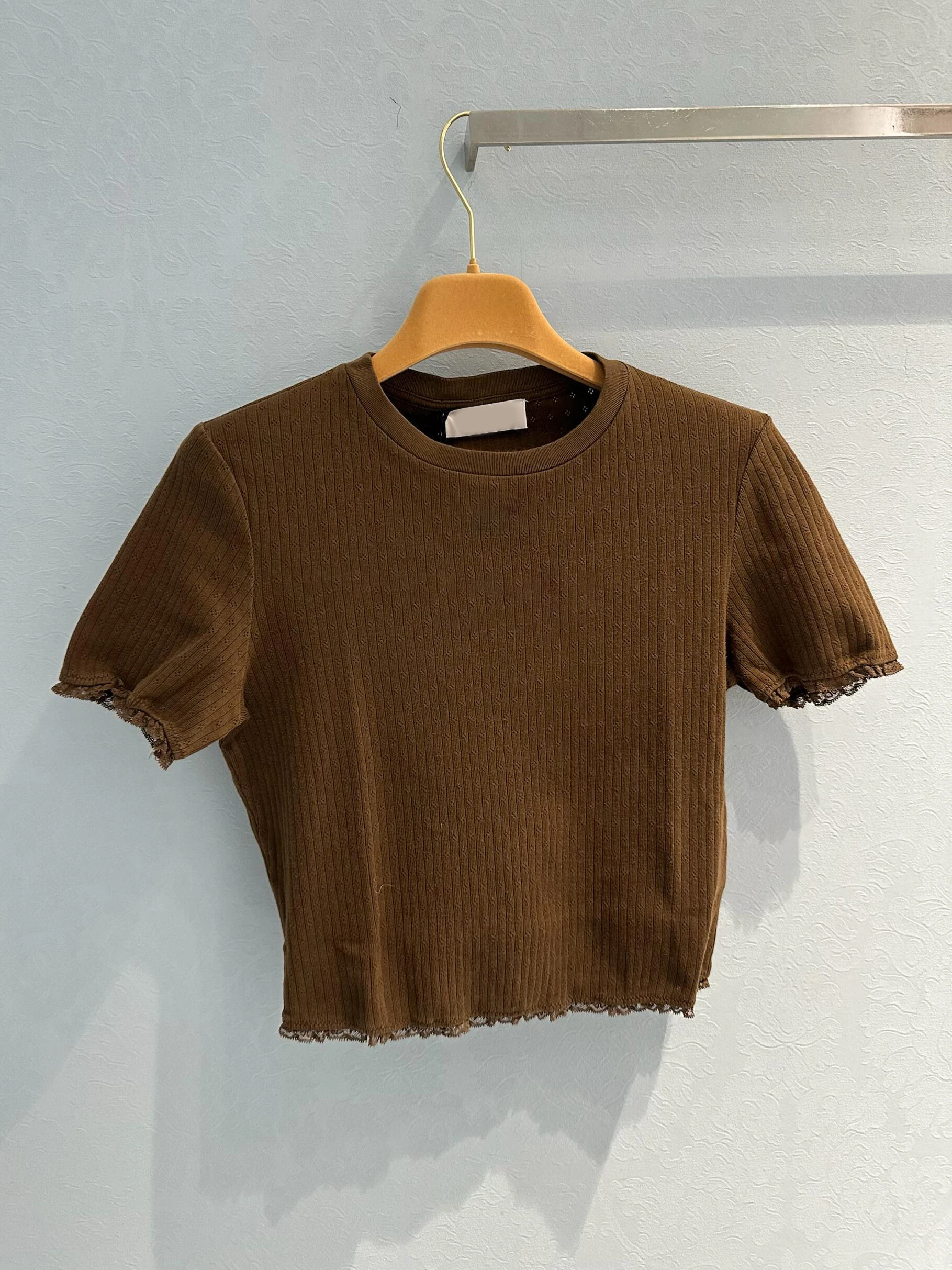 Korean Style Lace Short Sleeve Knitted T-Shirt Women's Unique Beautiful Design Summer Top Small Batch Standard Fit round Neck
Korean Style Lace Short Sleeve Knitted T-Shirt Women's Unique Beautiful Design Summer Top Small Batch Standard Fit round Neck