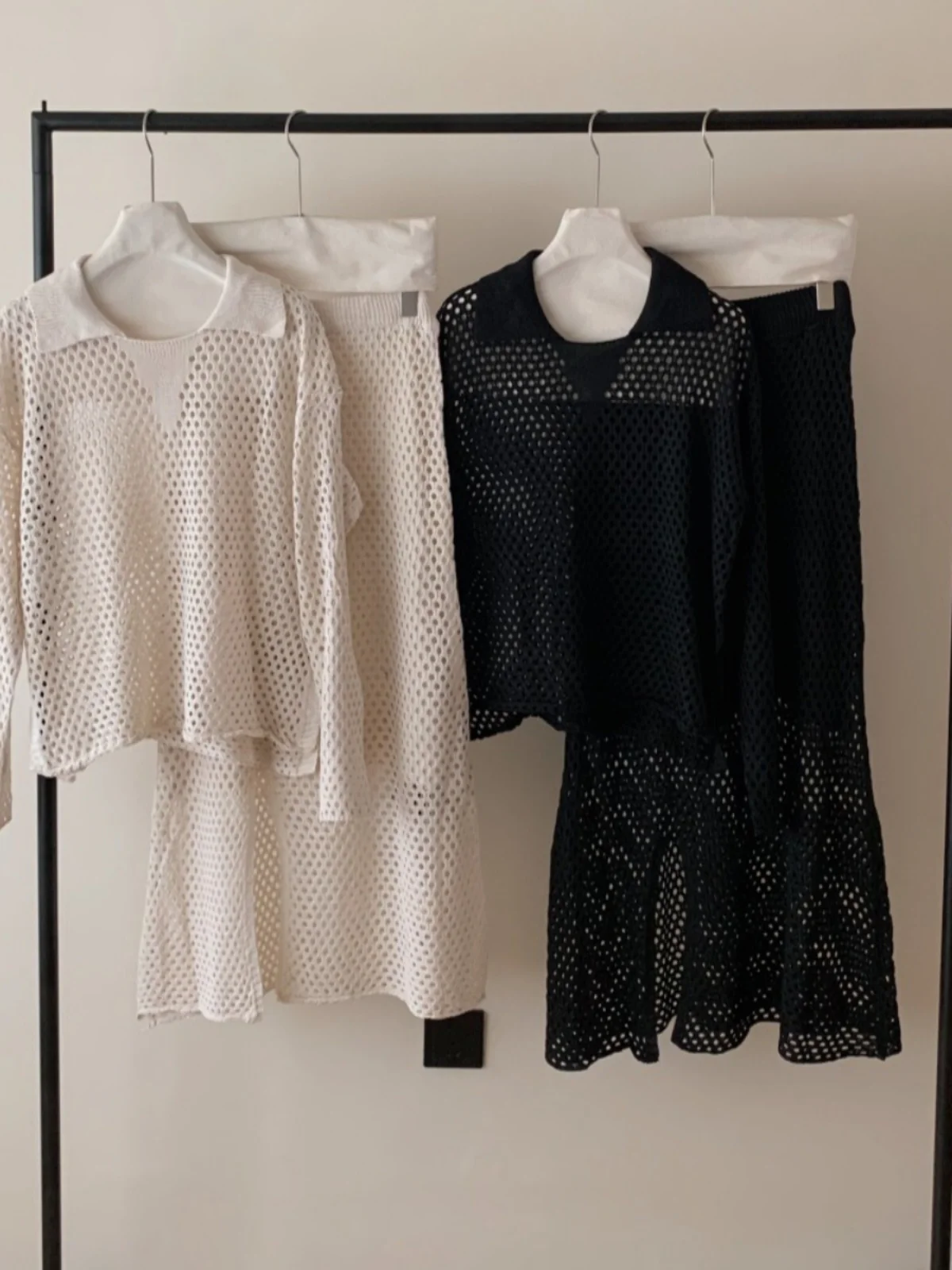 Ele Hollow out Knitted Sweater Loose Me Weave Design + Skirt Two Piece Set for Women Autumn 2024 Korean Sle
Ele Hollow out Knitted Sweater Loose Me Weave Design + Skirt Two Piece Set for Women Autumn 2024 Korean Sle