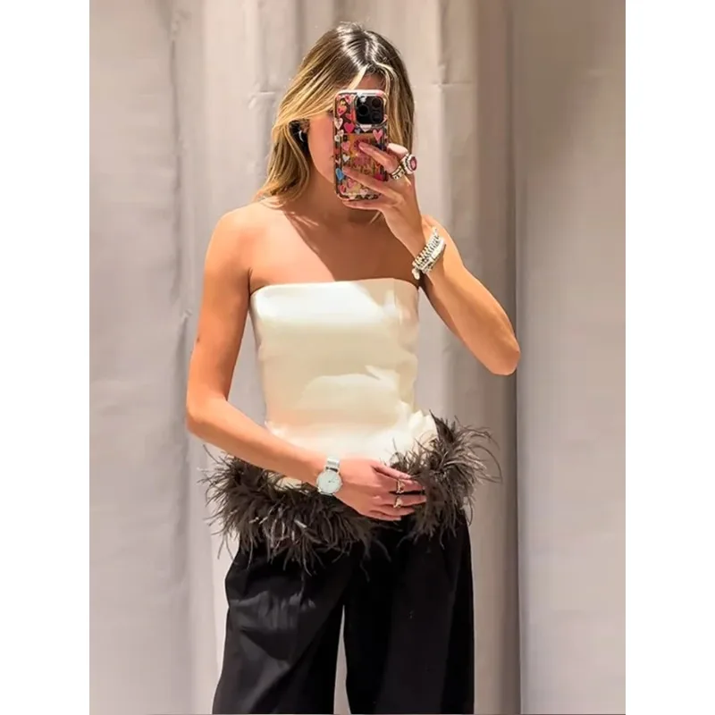 Elegant Feathers Patchwork Tops Women Sexy Chest Wrap Strapless Backless Crop Vests Female Spring Chic Party Tanks
Elegant Feathers Patchwork Tops Women Sexy Chest Wrap Strapless Backless Crop Vests Female Spring Chic Party Tanks