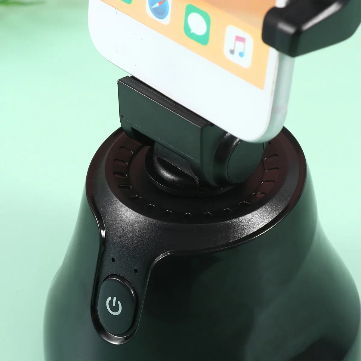 Штатив для смартфона с распознаванием 360-градусного обзора и плавной сменой композиций, черный
Штатив для смартфона с распознаванием 360-градусного обзора и плавной сменой композиций, черный