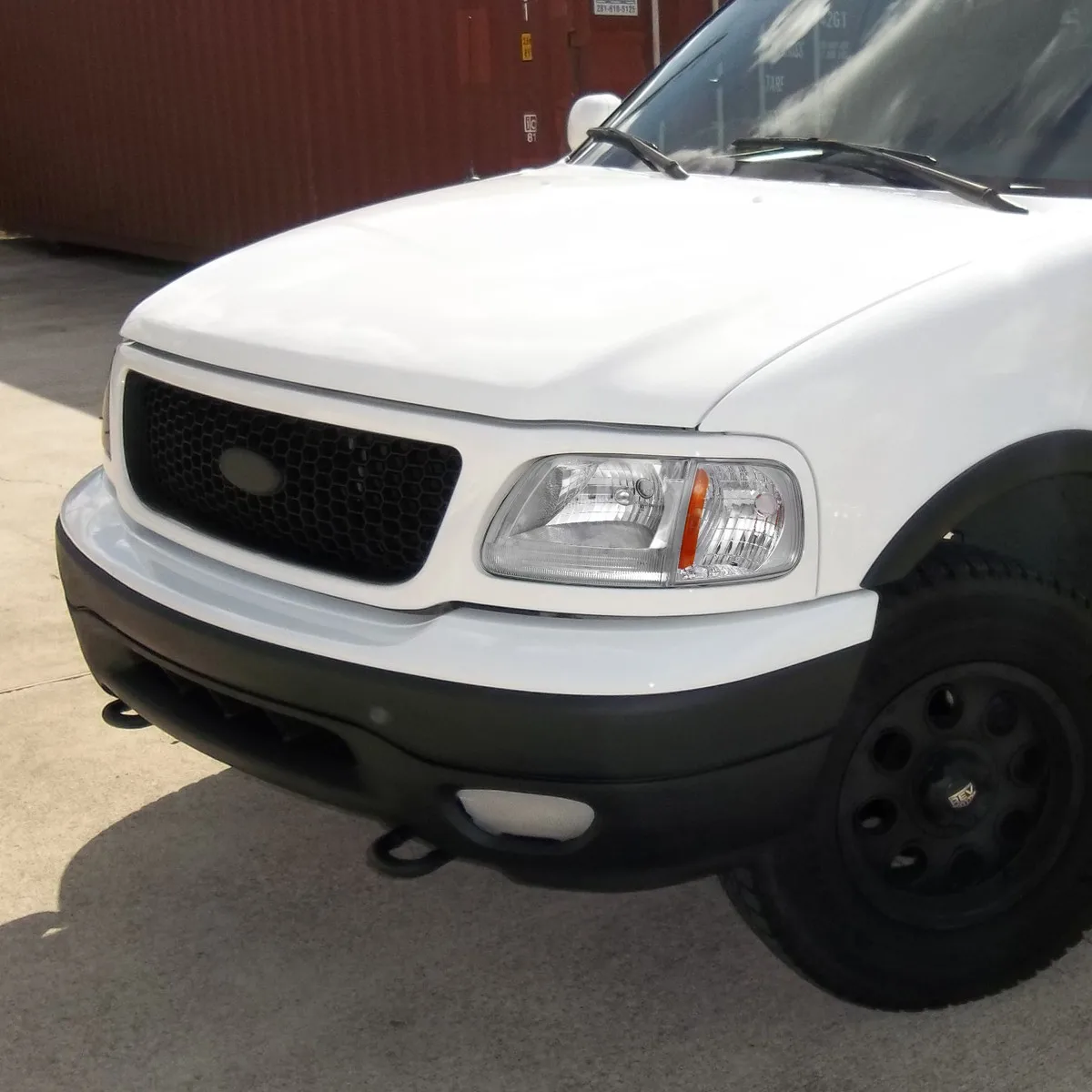 Fits 1997-2003 Ford F150 Expedition Headlights+Corner Signal Lights Left+Right
Fits 1997-2003 Ford F150 Expedition Headlights+Corner Signal Lights Left+Right