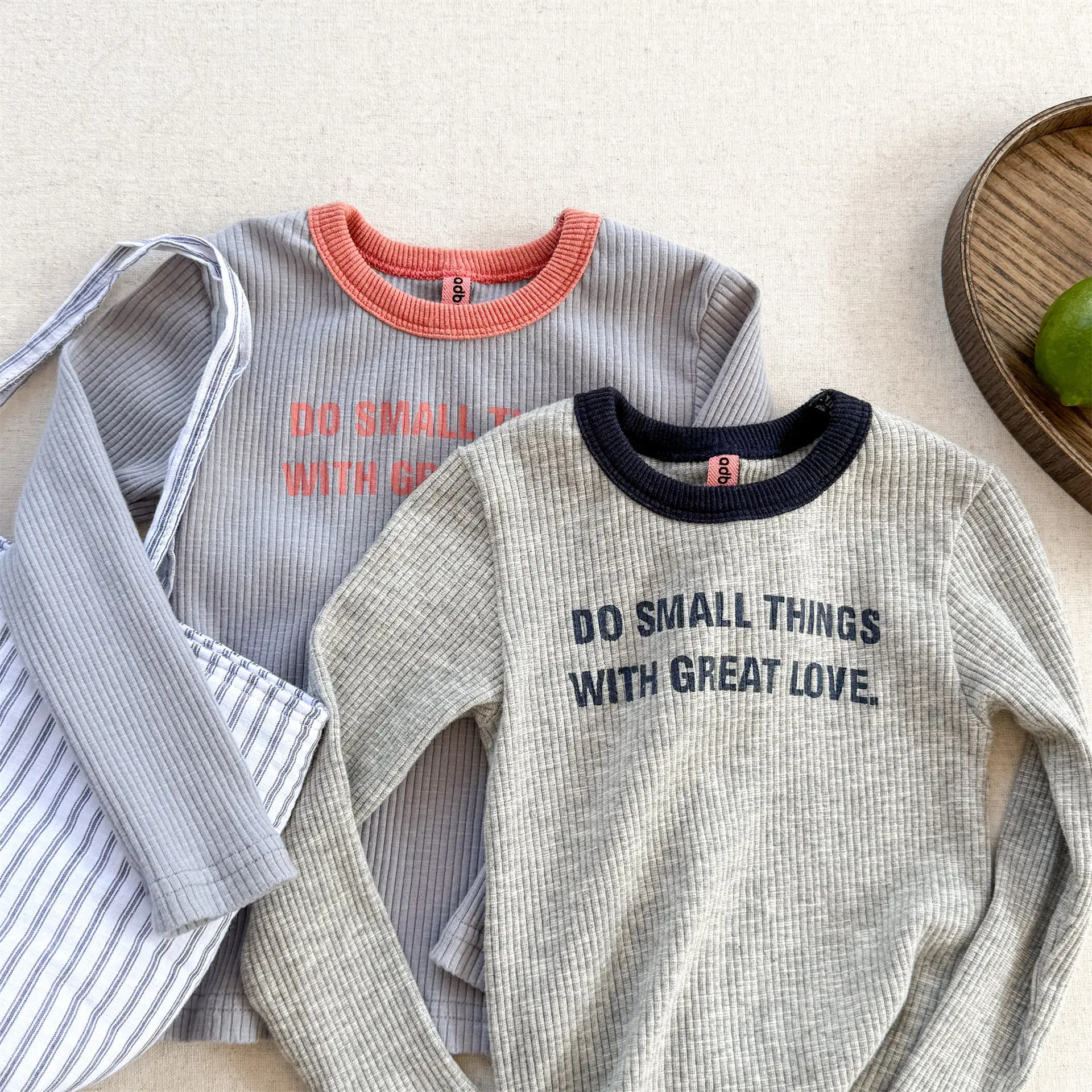 2025 Autumn New Children Long Sleeve T Shirts Girls Letter Print Bottoming Shirts Cotton Baby Clothes Kids Casual Tops
2025 Autumn New Children Long Sleeve T Shirts Girls Letter Print Bottoming Shirts Cotton Baby Clothes Kids Casual Tops