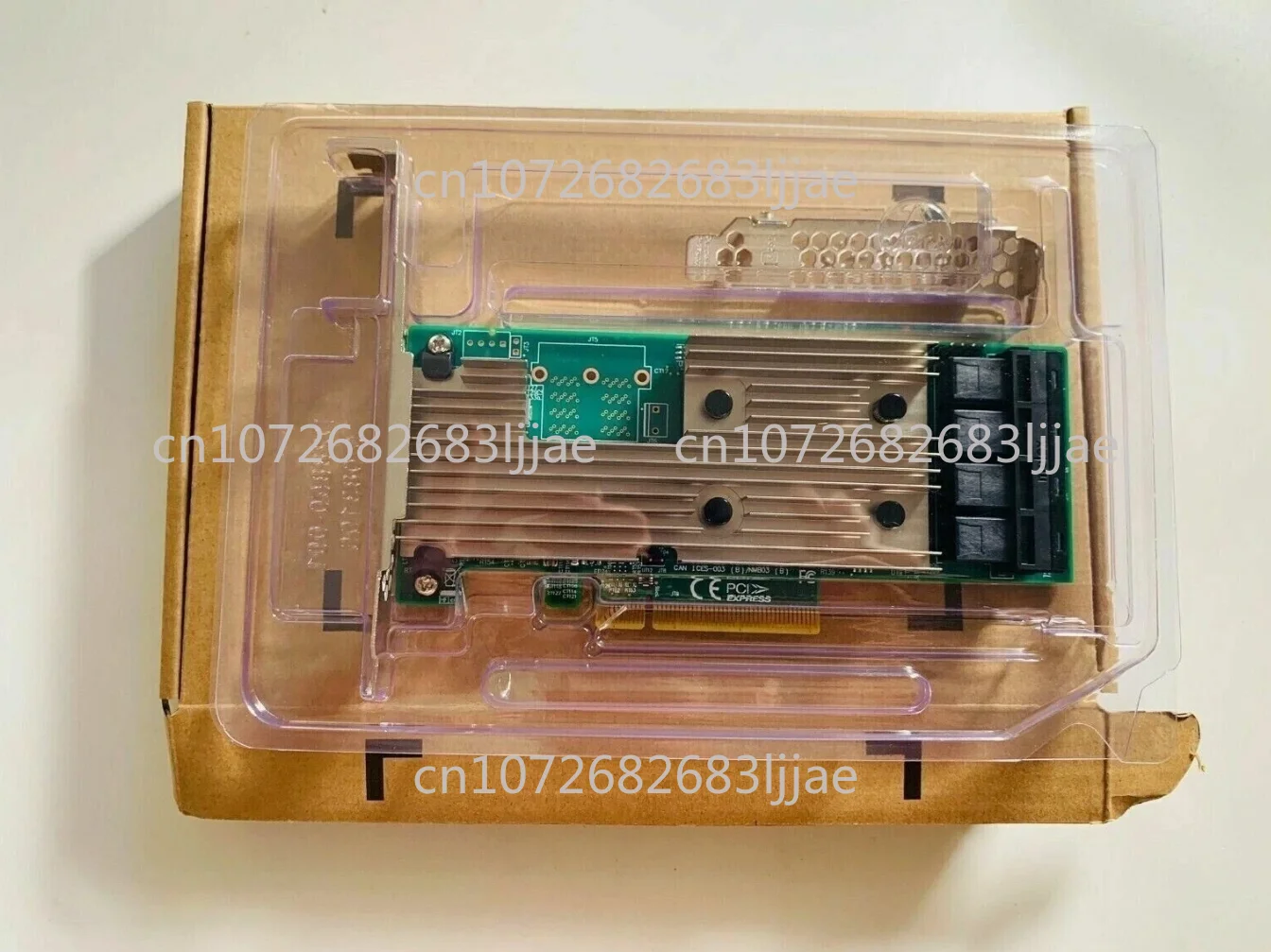Контроллер LSI Logic Card IT Mode 9305-24i, 24 порта SAS 12 Гбит/с, PCI-E 3.0
Контроллер LSI Logic Card IT Mode 9305-24i, 24 порта SAS 12 Гбит/с, PCI-E 3.0
