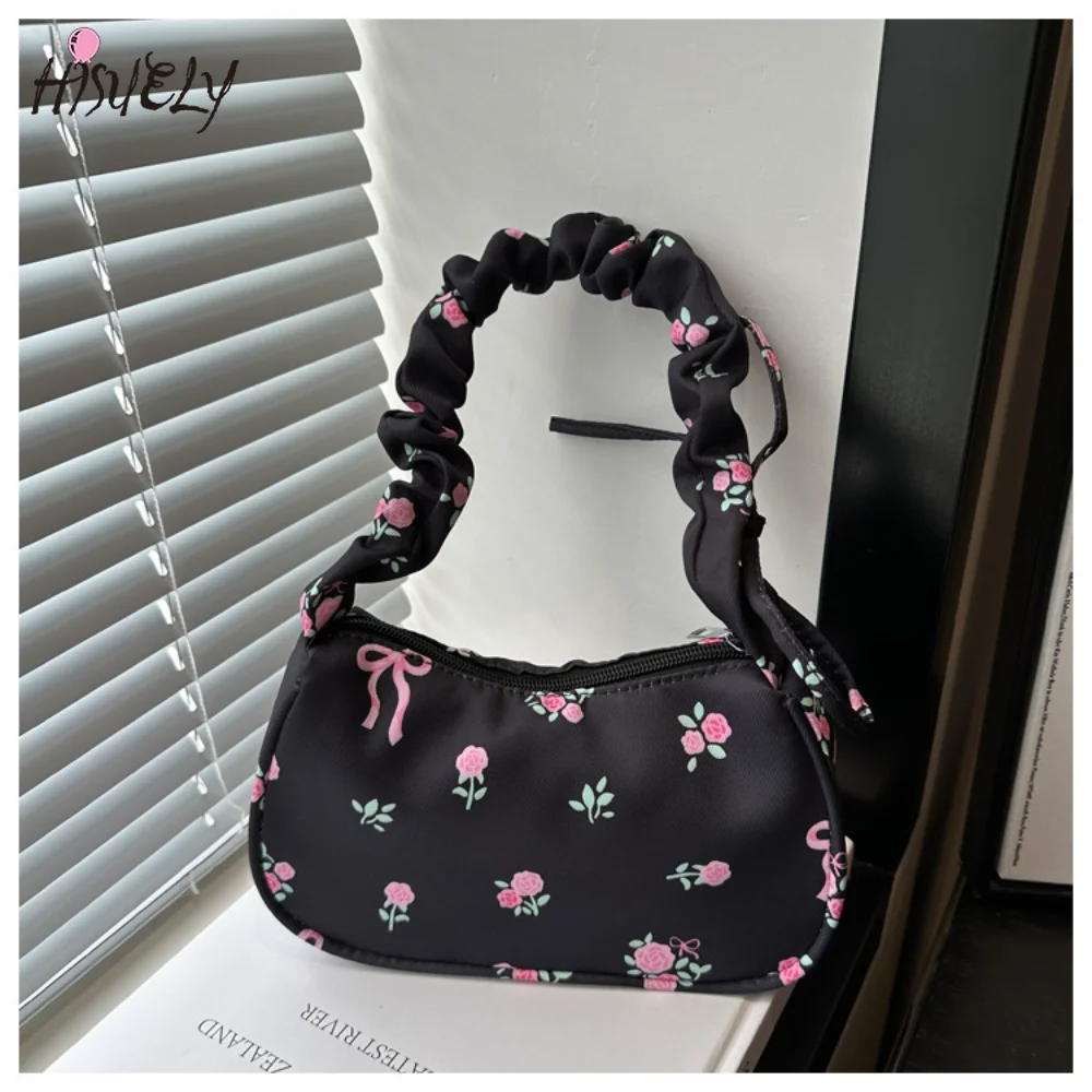 New Drawstring Aesthetic Floral Bag 2025 Large Capacity Pleated Strap Underarm Bag Adjustable Strap Zipper Closure Chic Hobo Bag
New Drawstring Aesthetic Floral Bag 2025 Large Capacity Pleated Strap Underarm Bag Adjustable Strap Zipper Closure Chic Hobo Bag