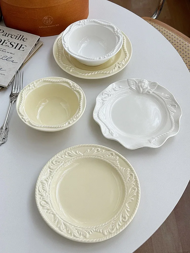 Anmuli Ceramic Dining Set High Temperature Resistant Embossed Lace Ins Style Yellow Milk Porcelain Plates And Bowls
Anmuli Ceramic Dining Set High Temperature Resistant Embossed Lace Ins Style Yellow Milk Porcelain Plates And Bowls