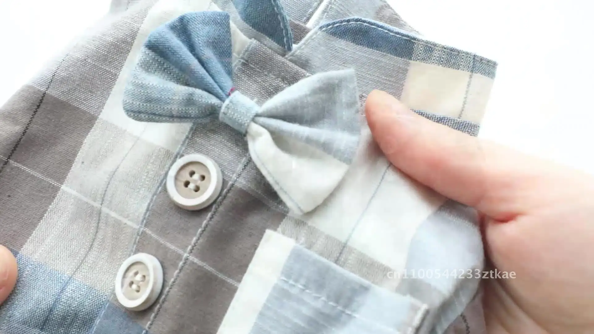 Summer Thin Dog Shirt Dress with Bow Tie Chinese Stand Collar Cotton Pet Clothing for Small Dogs Gray/Blue/Brown Grid Patterns
Summer Thin Dog Shirt Dress with Bow Tie Chinese Stand Collar Cotton Pet Clothing for Small Dogs Gray/Blue/Brown Grid Patterns