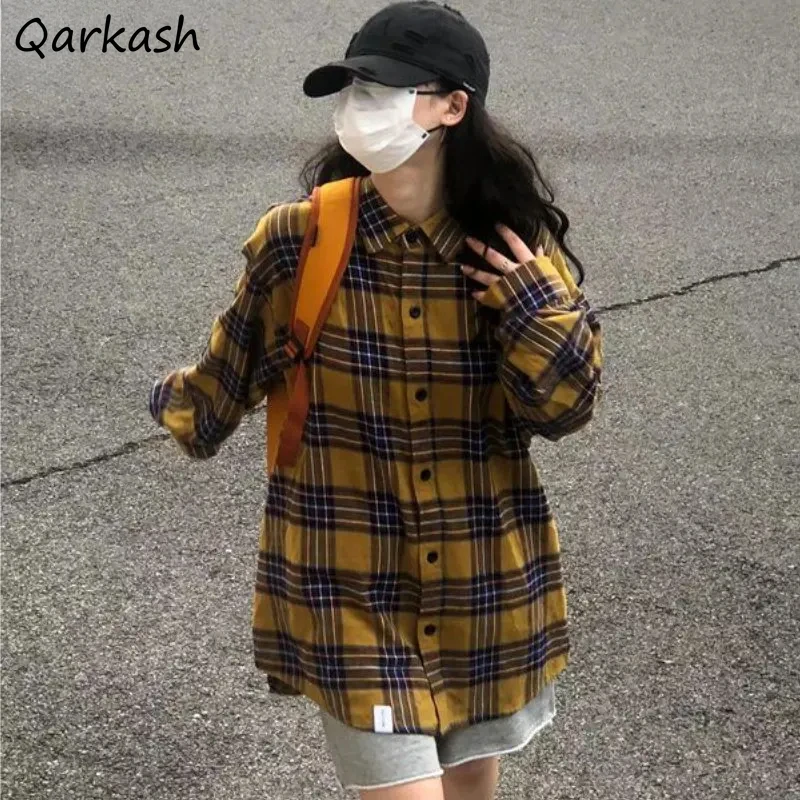 Рубашки женские мешковатые в клетку классические BF винтажные универсальные повседневные рубашки в корейском стиле студенческие весенне-осенние унисекс Harajuku Y2k мягкие хип-хоп 
Рубашки женские мешковатые в клетку классические BF винтажные универсальные повседневные рубашки в корейском стиле студенческие весенне-осенние унисекс Harajuku Y2k мягкие хип-хоп