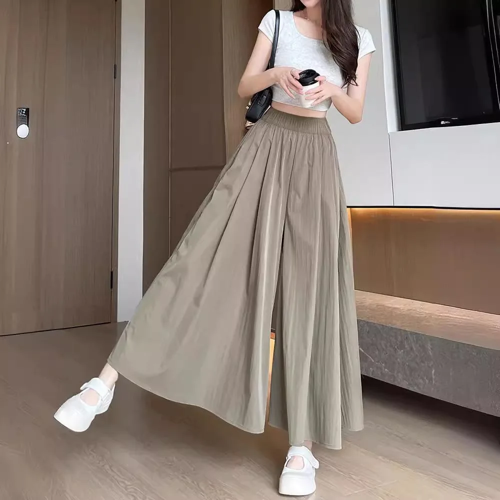 Summer Thin Ice Silk Quick Dry High Waist Slimming Casual Loose Drapey A-Line Skirt Pants Women's Fashion Half-length Skirts
Summer Thin Ice Silk Quick Dry High Waist Slimming Casual Loose Drapey A-Line Skirt Pants Women's Fashion Half-length Skirts