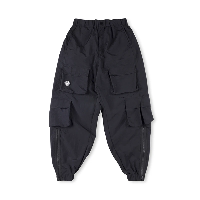 Streetwear Multi-pockets Embroidery Cargo Pants for Men Elastic Waist Cleanfit Loose Baggy Overalls Oversize Loose Trousers
Streetwear Multi-pockets Embroidery Cargo Pants for Men Elastic Waist Cleanfit Loose Baggy Overalls Oversize Loose Trousers