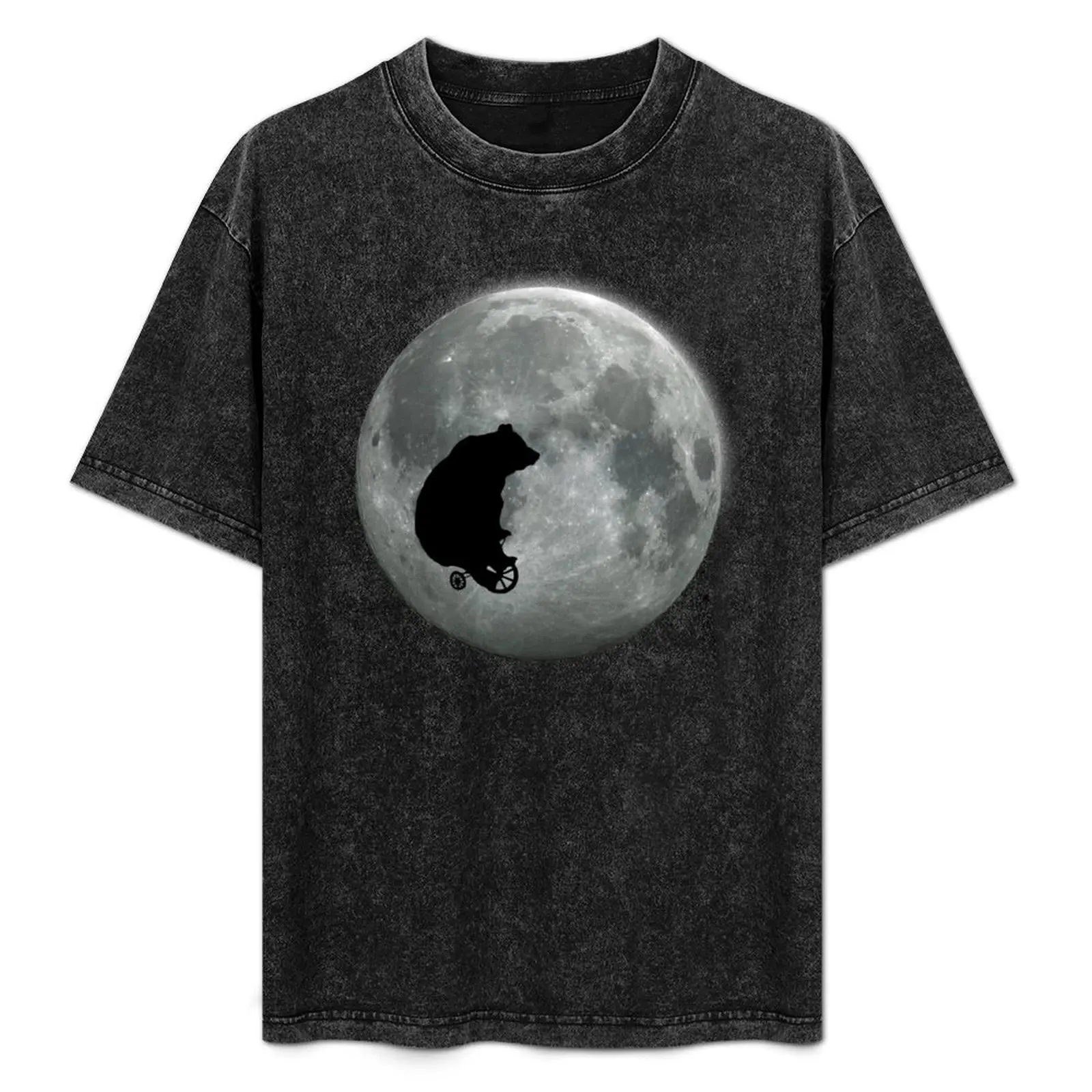 Bear on a Bike Across The Moon T-Shirt Holiday All Match T-Shirt
Bear on a Bike Across The Moon T-Shirt Holiday All Match T-Shirt