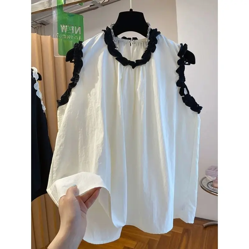 Korean Ruffles Sleeveless Shirts Female Korean Patchwork O-neck Sleeveless Blouse 2025 Summer New Loose Pleated Jacquard Top Tee
Korean Ruffles Sleeveless Shirts Female Korean Patchwork O-neck Sleeveless Blouse 2025 Summer New Loose Pleated Jacquard Top Tee