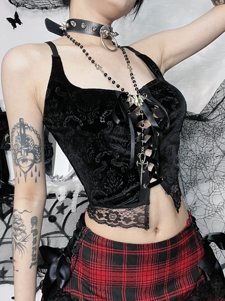 Lace Print Bindings Tank Top Black Gothic Y2k Accessories Spice Girls Sexy Slim Women Clothes Skinny Design Feeling Ropa Mujer
Lace Print Bindings Tank Top Black Gothic Y2k Accessories Spice Girls Sexy Slim Women Clothes Skinny Design Feeling Ropa Mujer
