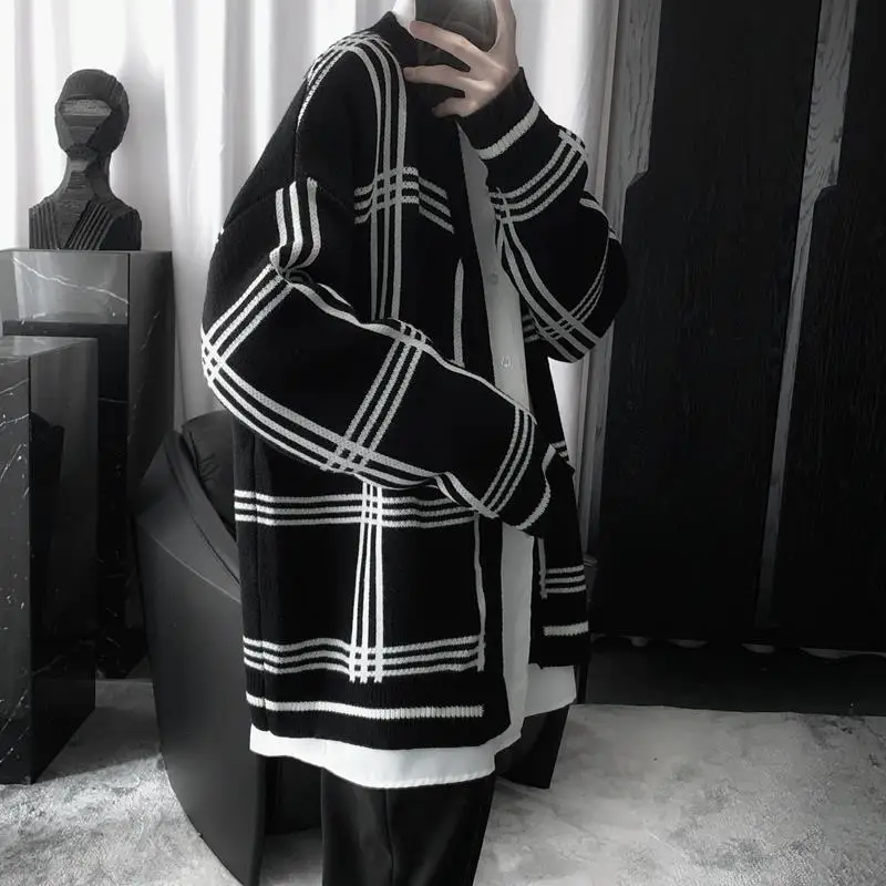 Korean style jacket for men in spring and autumn hot style lazy style loose contrast color trend sweater tyle striped sweater
Korean style jacket for men in spring and autumn hot style lazy style loose contrast color trend sweater tyle striped sweater