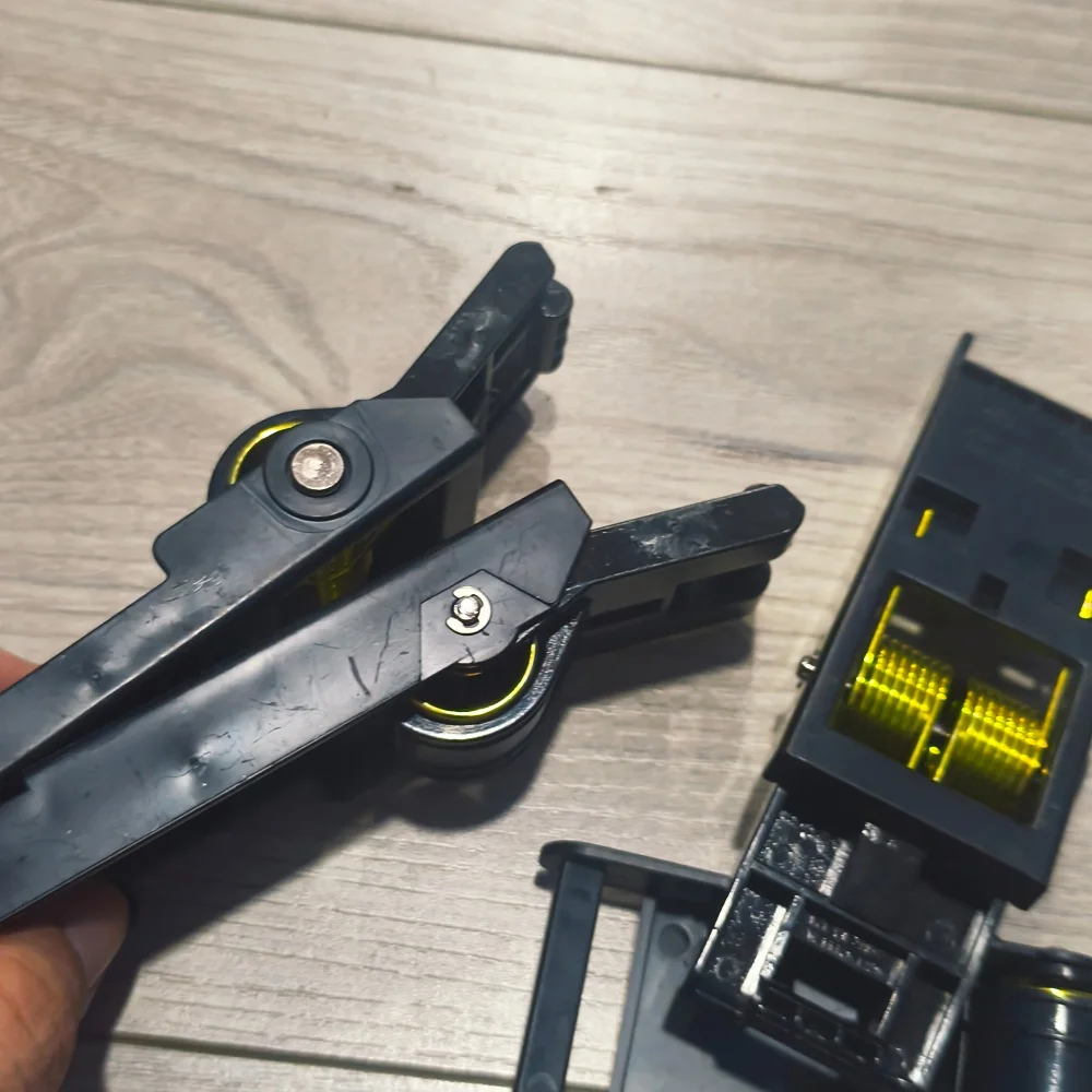 10X CE841-60119 CE847-60110 Шарнир АПД для HP M1130 M1132 M1136 M1212 M1213 M1214 M1216 M1217 M1218 M125 M126 M127 M128
10X CE841-60119 CE847-60110 Шарнир АПД для HP M1130 M1132 M1136 M1212 M1213 M1214 M1216 M1217 M1218 M125 M126 M127 M128