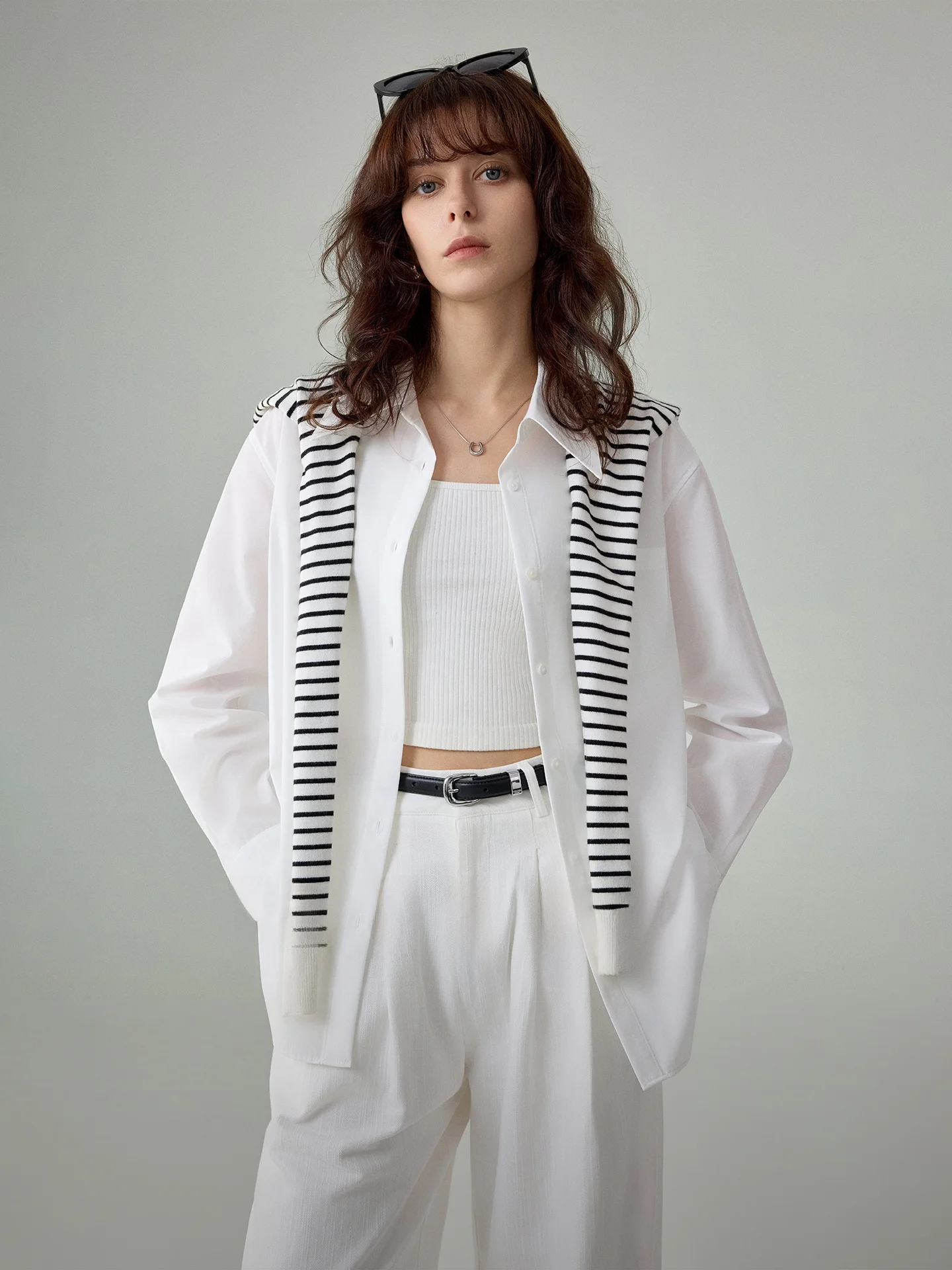 Aoka White Long Sleeve Business Shirt for Women Commute Interview Formal Cotton Polyester Straight Cut Anti-Wrinkle Resistant
Aoka White Long Sleeve Business Shirt for Women Commute Interview Formal Cotton Polyester Straight Cut Anti-Wrinkle Resistant