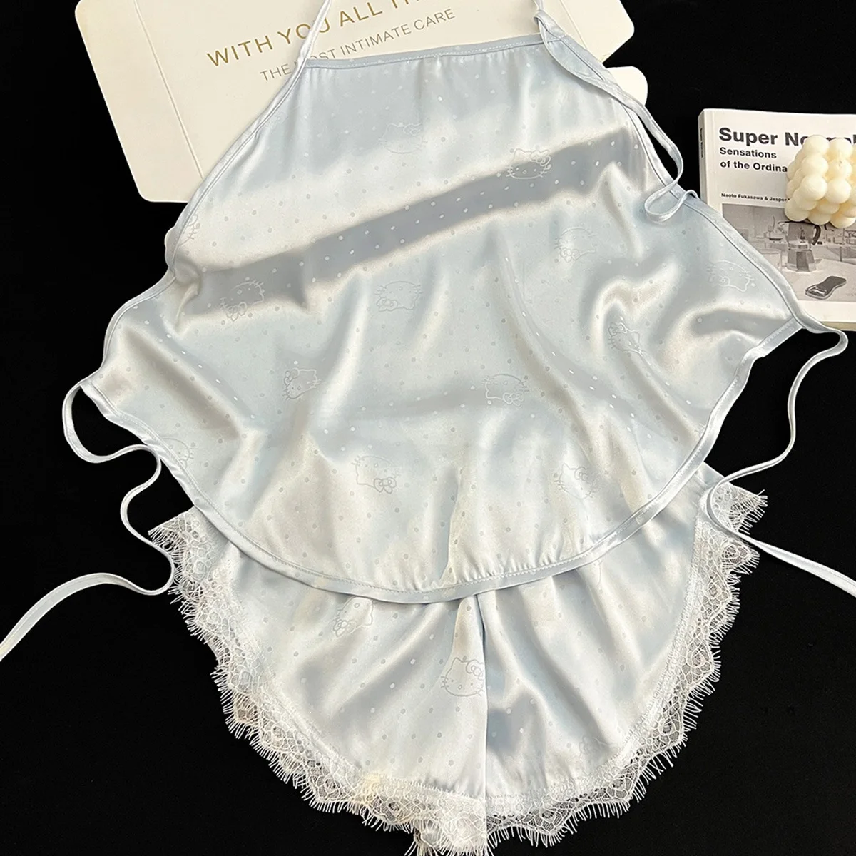 Pure Desire Ice Silk Sleepwear Women's Light Blue Cartoon Polka Dot Halter Bib Lace Short Pants Set Home Clothes
Pure Desire Ice Silk Sleepwear Women's Light Blue Cartoon Polka Dot Halter Bib Lace Short Pants Set Home Clothes