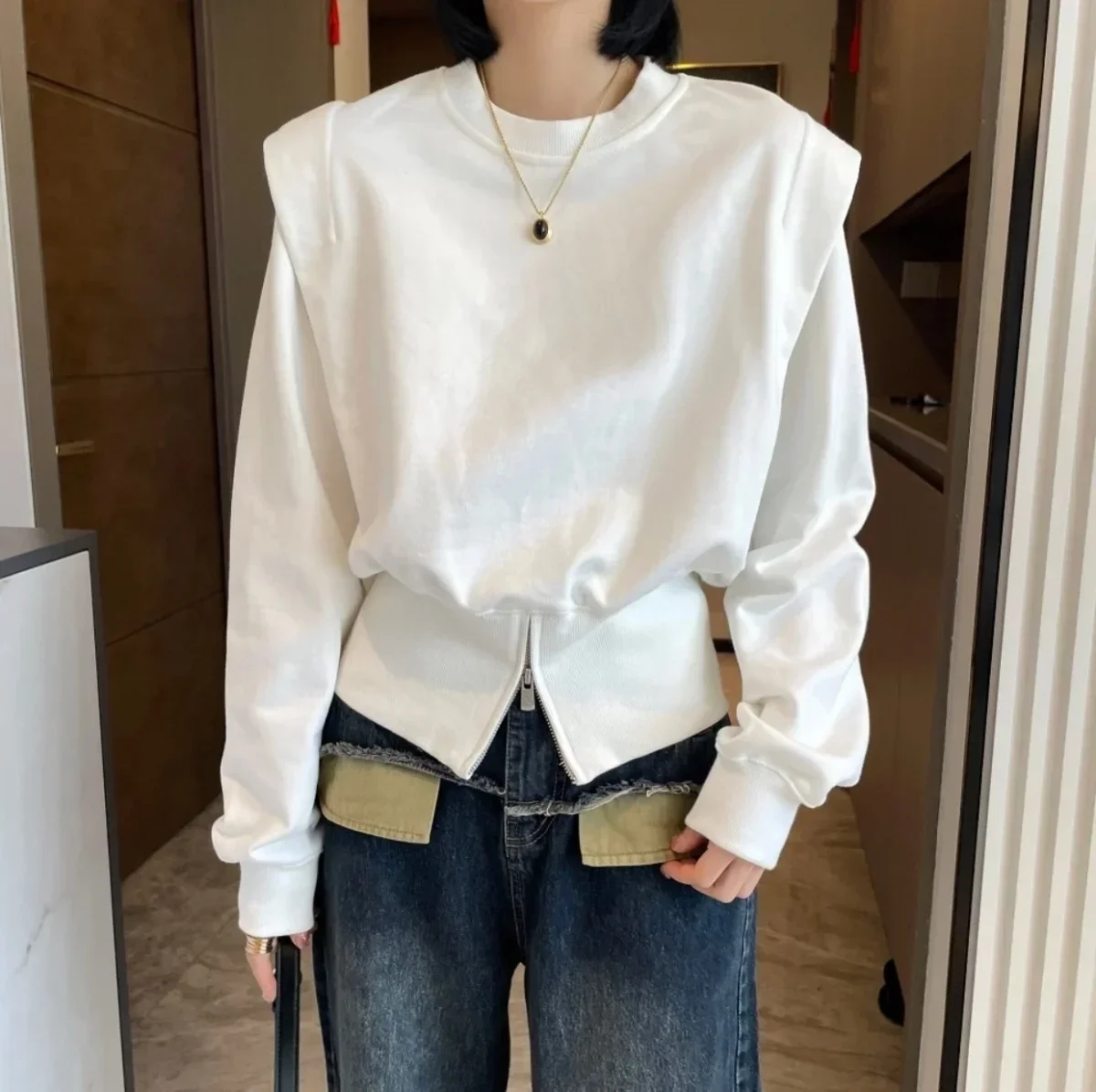 Sweatshirts Women Long Sleeve Zipper Solid All-match Spring Korean Style College Casual Streetwear Fashion Chic Loose
Sweatshirts Women Long Sleeve Zipper Solid All-match Spring Korean Style College Casual Streetwear Fashion Chic Loose