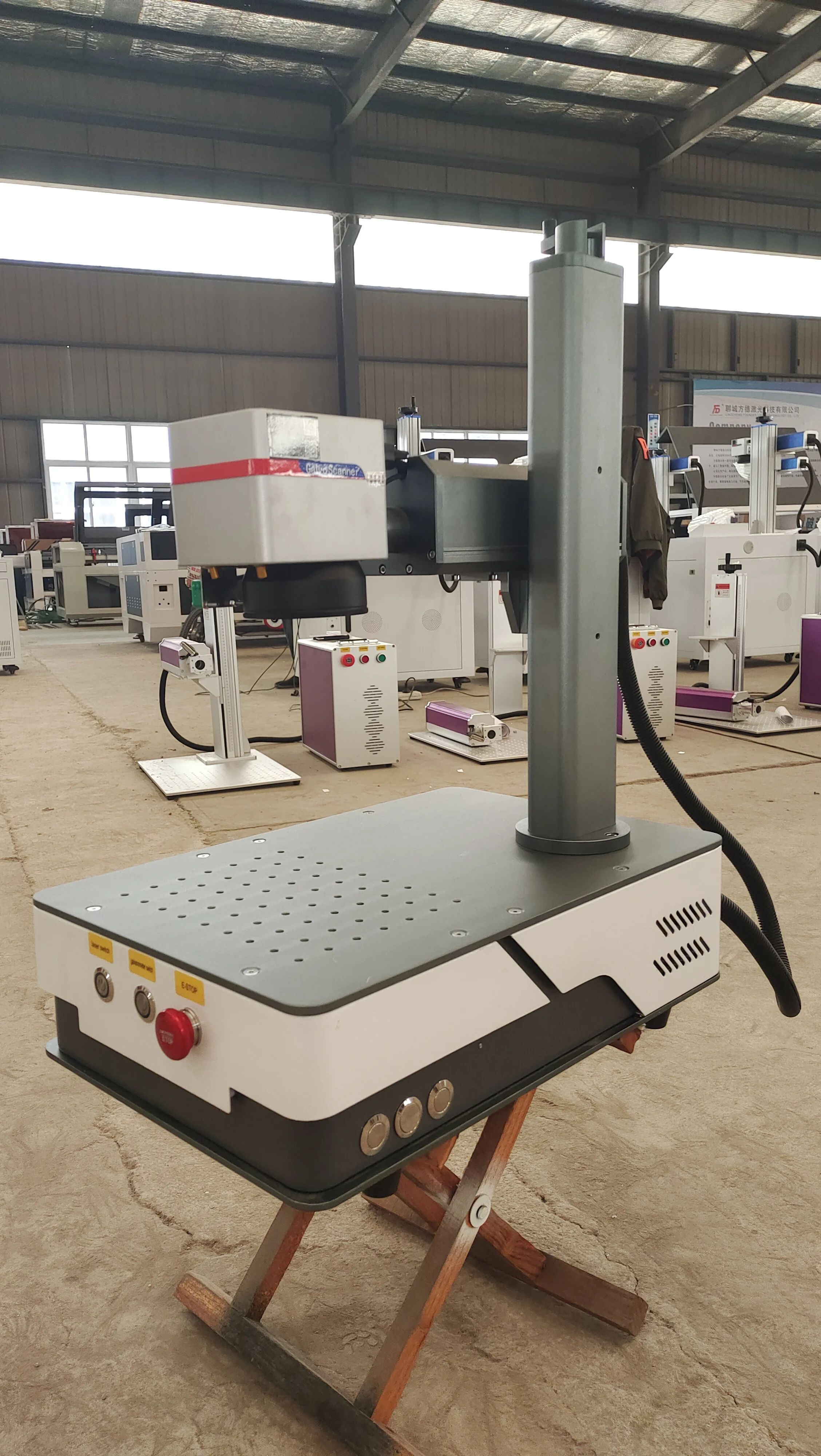 Best Price Ipg Jpt Fiber Laser Marker Mopa Color Fiber Laser Marking Engraving Cutting Marker Machine For Stainless Metal
Best Price Ipg Jpt Fiber Laser Marker Mopa Color Fiber Laser Marking Engraving Cutting Marker Machine For Stainless Metal