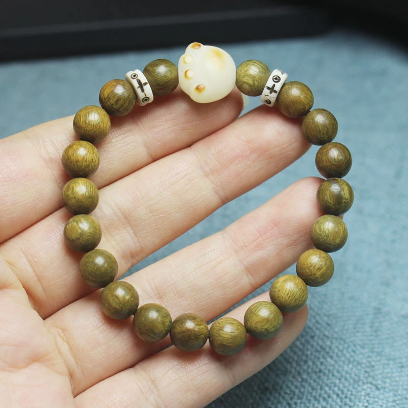 8mm Green Sandalwood Women's Bracelet with White Bodhi Cat Claw Beads, Scented Unisex Single-Loop Wooden Bracelet
8mm Green Sandalwood Women's Bracelet with White Bodhi Cat Claw Beads, Scented Unisex Single-Loop Wooden Bracelet