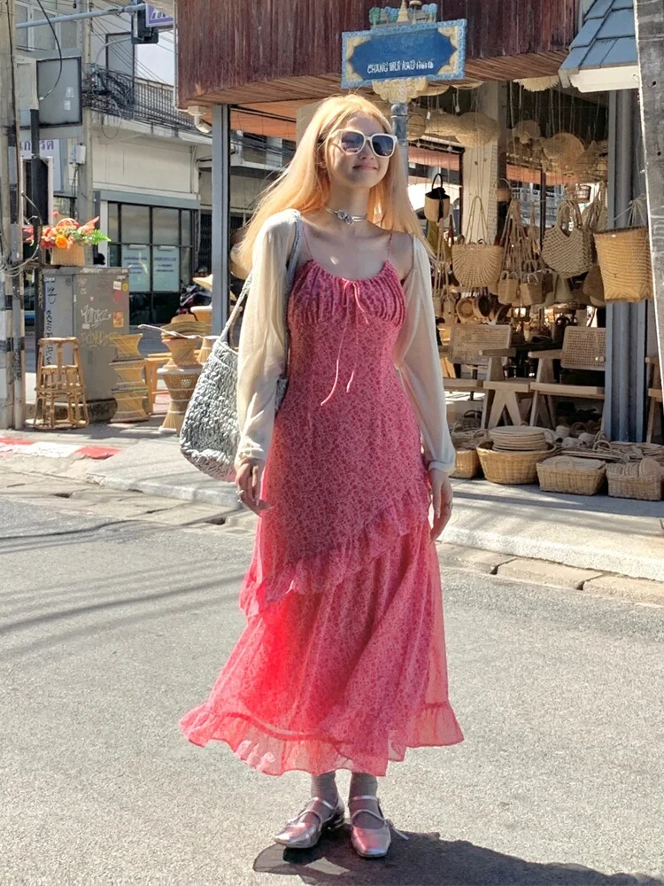 Sweet Floral Halter Dress And Cardigan Coat Set plus Size Women's Summer New Style High Waist Tunic with Lace Trim Korean Style
Sweet Floral Halter Dress And Cardigan Coat Set plus Size Women's Summer New Style High Waist Tunic with Lace Trim Korean Style
