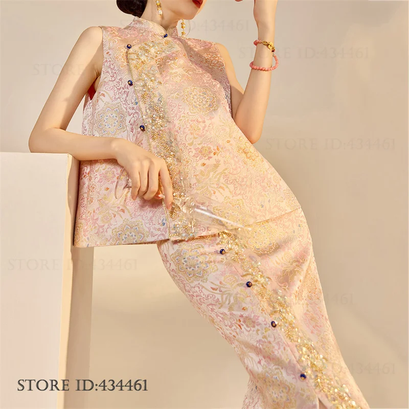 Luxury Embroidery Beads Women Qipao Vest New Chinese Style Tang Clothes Tops Classic Brocade Jacquard Waistcoat Jacket Outwear
Luxury Embroidery Beads Women Qipao Vest New Chinese Style Tang Clothes Tops Classic Brocade Jacquard Waistcoat Jacket Outwear