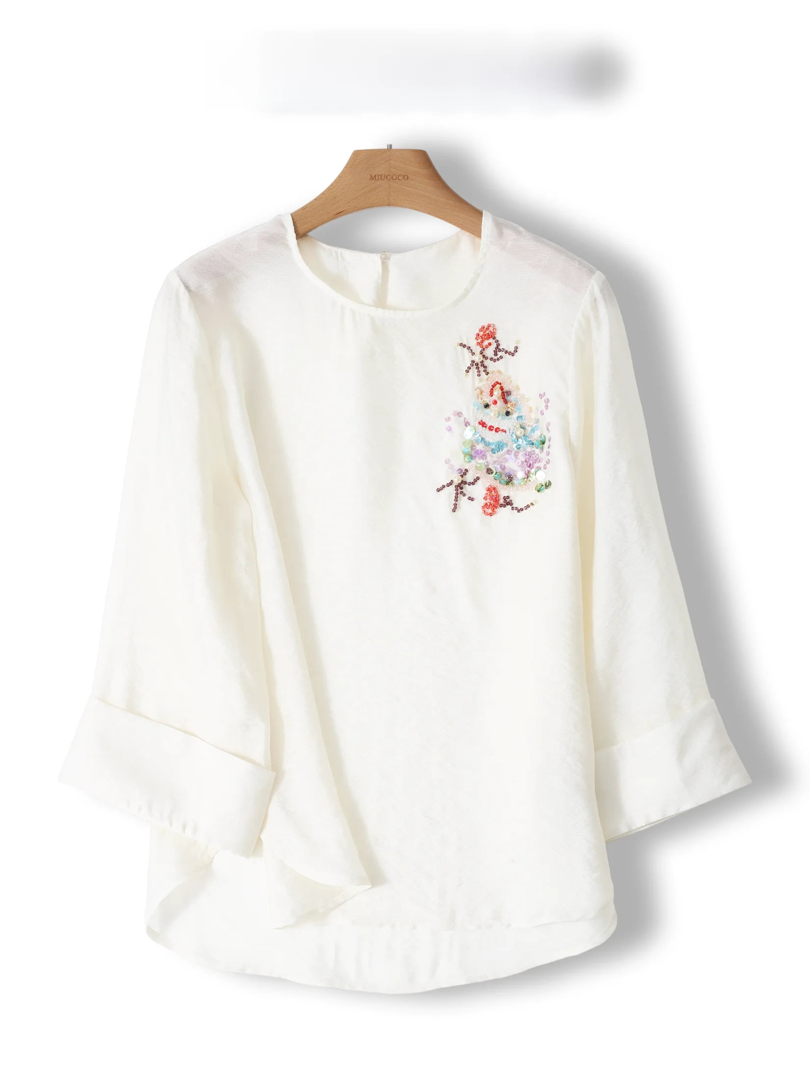 New Chinese Style Embroidered round Neck Loose Women's Shirt Breathable Comfortable Summer Cool Feeling Commute Top
New Chinese Style Embroidered round Neck Loose Women's Shirt Breathable Comfortable Summer Cool Feeling Commute Top