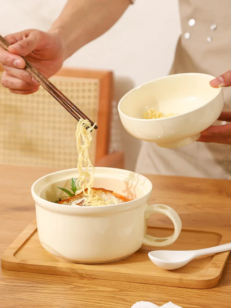 Large Size Cerc Noodle Bowl with Lid Spoon Handle for Students Dormi Use Porcelain Soup Bowl Rice Bowl Vellox Brand
Large Size Cerc Noodle Bowl with Lid Spoon Handle for Students Dormi Use Porcelain Soup Bowl Rice Bowl Vellox Brand