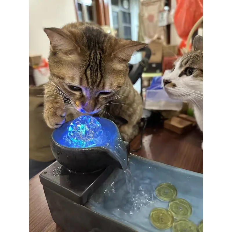 Керамический фонтан Lucky Cat, автоматическая USB-поилка с плавным циркуляционным насосом, миска для рокарий для кошек
Керамический фонтан Lucky Cat, автоматическая USB-поилка с плавным циркуляционным насосом, миска для рокарий для кошек