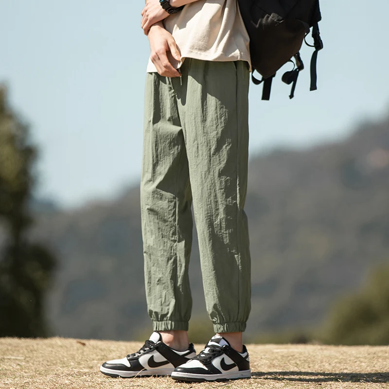 Summer Ultra-thin Men's Harem Pants Quick Dry Elastic Cuff Jogger Loose Casual Taper Ankle Length Trousers Streetwear Male 5XL
Summer Ultra-thin Men's Harem Pants Quick Dry Elastic Cuff Jogger Loose Casual Taper Ankle Length Trousers Streetwear Male 5XL