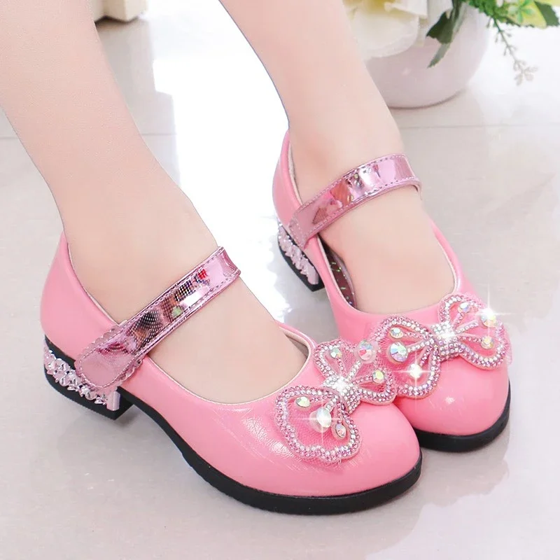 Girls Flat Shoes Round Toes Sweet Bows Kids Princess Shoes Non-slip Soft Sole 2025 New Girls Leather Shoes Pu Shiny Crystal Ins
Girls Flat Shoes Round Toes Sweet Bows Kids Princess Shoes Non-slip Soft Sole 2025 New Girls Leather Shoes Pu Shiny Crystal Ins