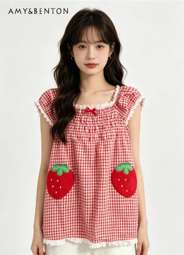 Summer New Japanese Style Sweet Cute Tank Top Red Plaid with Strawberry Applique Bow Decor Lace Trim Cami Tops for Girls
Summer New Japanese Style Sweet Cute Tank Top Red Plaid with Strawberry Applique Bow Decor Lace Trim Cami Tops for Girls