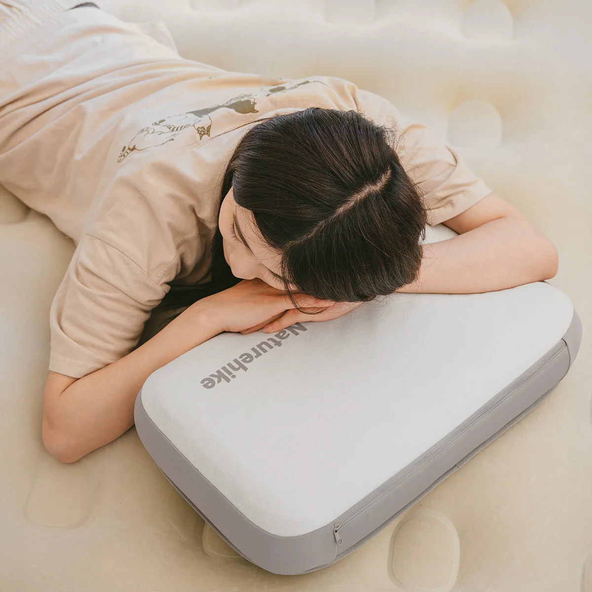 Naturehike Xinyue Camping Travel Portable Detachable Soft Breathable Pillows Update Memory Sponge Cotton Square Pillow
Naturehike Xinyue Camping Travel Portable Detachable Soft Breathable Pillows Update Memory Sponge Cotton Square Pillow