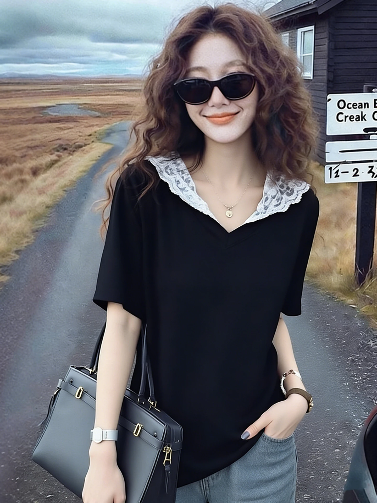 Elegant Lace Splice Short Sleeve T-Shirt Fashionable Ageless Spring Summer Top Trendy Personality Floral Cardi Casual Loose Fit
Elegant Lace Splice Short Sleeve T-Shirt Fashionable Ageless Spring Summer Top Trendy Personality Floral Cardi Casual Loose Fit