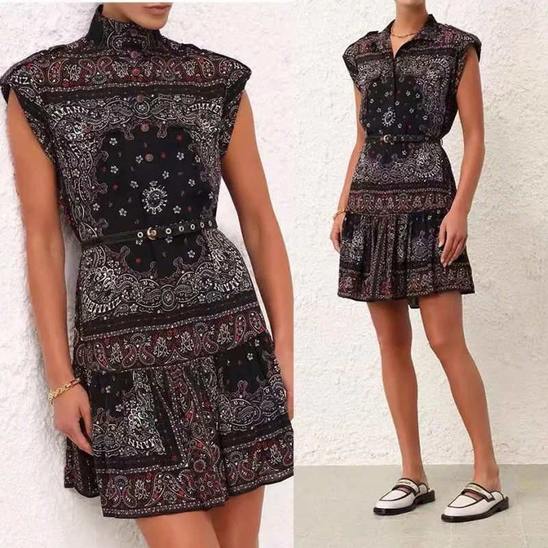Custom Stand Collar Single Breasted Sleeveless Print Dress Skirt With Belt And Strap
Custom Stand Collar Single Breasted Sleeveless Print Dress Skirt With Belt And Strap