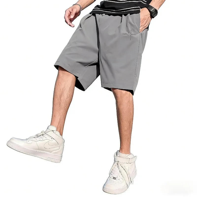 Летние мужские свободные спортивные шорты для отдыха, легкие быстросохнущие шорты для мужчин, шорты для спортзала, баскетбольные шорты
Летние мужские свободные спортивные шорты для отдыха, легкие быстросохнущие шорты для мужчин, шорты для спортзала, баскетбольные шорты