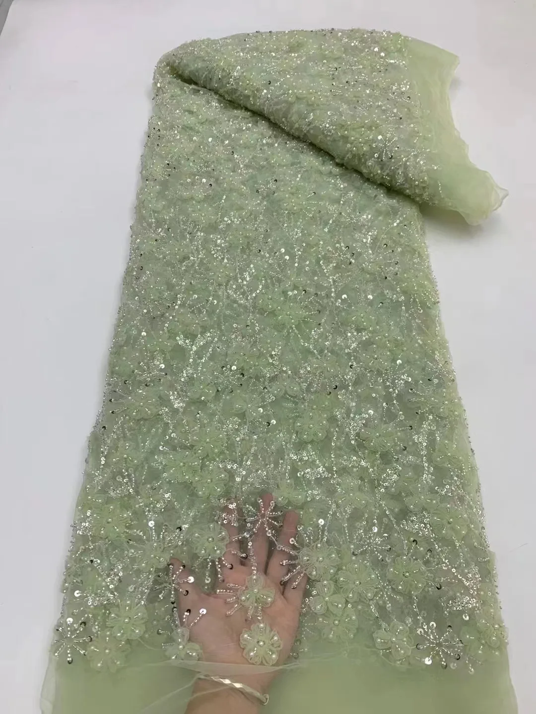 High Quality African Embroidery Beaded Lace Fabric Nigerian Sequins Lace Fabric For Wedding Party Sewing Material Dress
High Quality African Embroidery Beaded Lace Fabric Nigerian Sequins Lace Fabric For Wedding Party Sewing Material Dress
