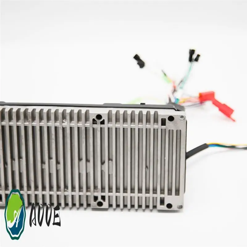 Сменный контроллер электрического велосипеда 48 В-72 В, 3000 Вт, синусоидальный интеллектуальный контроллер скорости двигателя, адаптер для электрического велосипеда
Сменный контроллер электрического велосипеда 48 В-72 В, 3000 Вт, синусоидальный интеллектуальный контроллер скорости двигателя, адаптер для электрического велосипеда