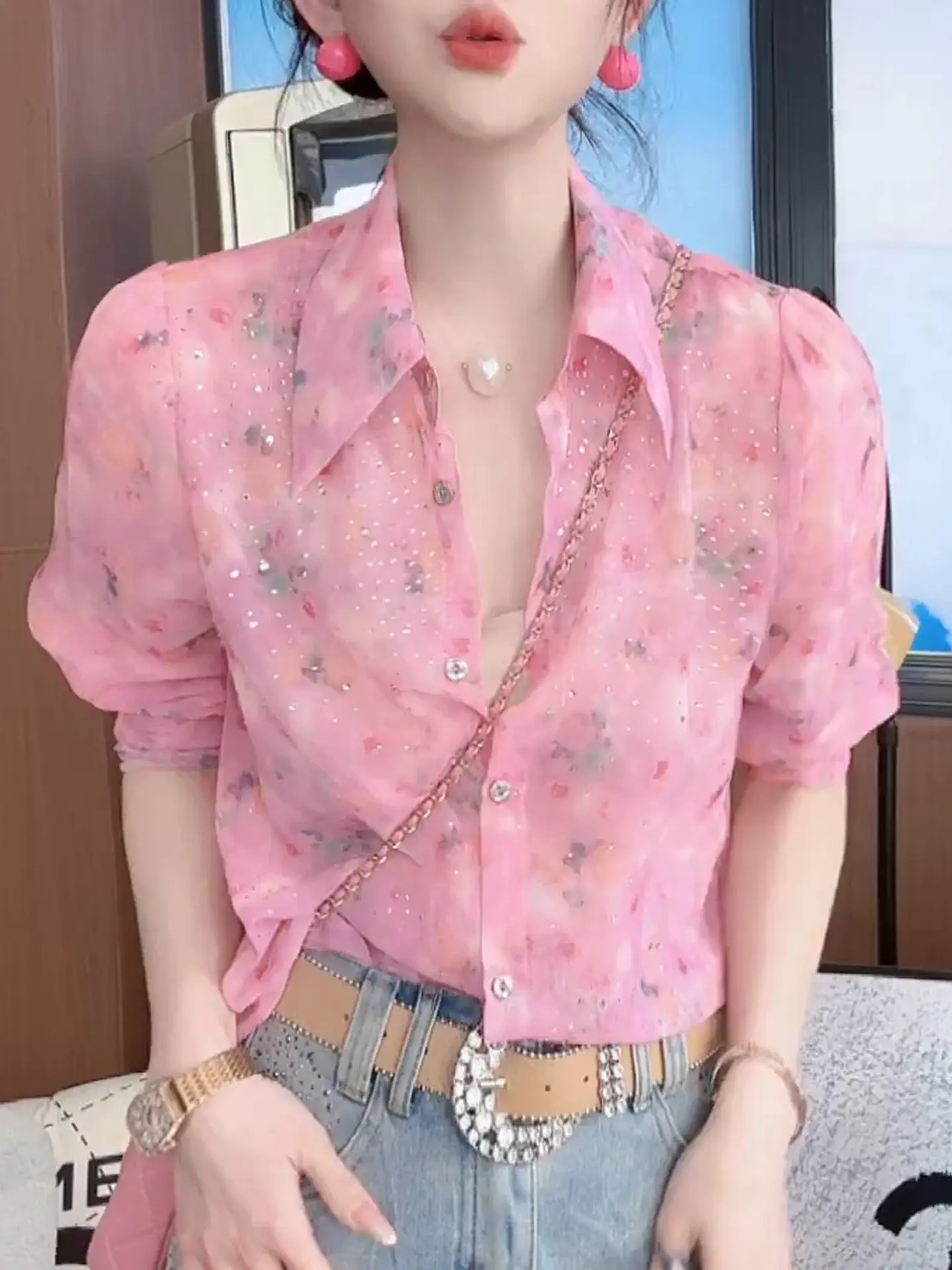 Unique Korean Style Beautiful Floral Shirt Women's Spring New High Level Elegant Fashionable Rhinestone Lace-Up Cardigan Top
Unique Korean Style Beautiful Floral Shirt Women's Spring New High Level Elegant Fashionable Rhinestone Lace-Up Cardigan Top
