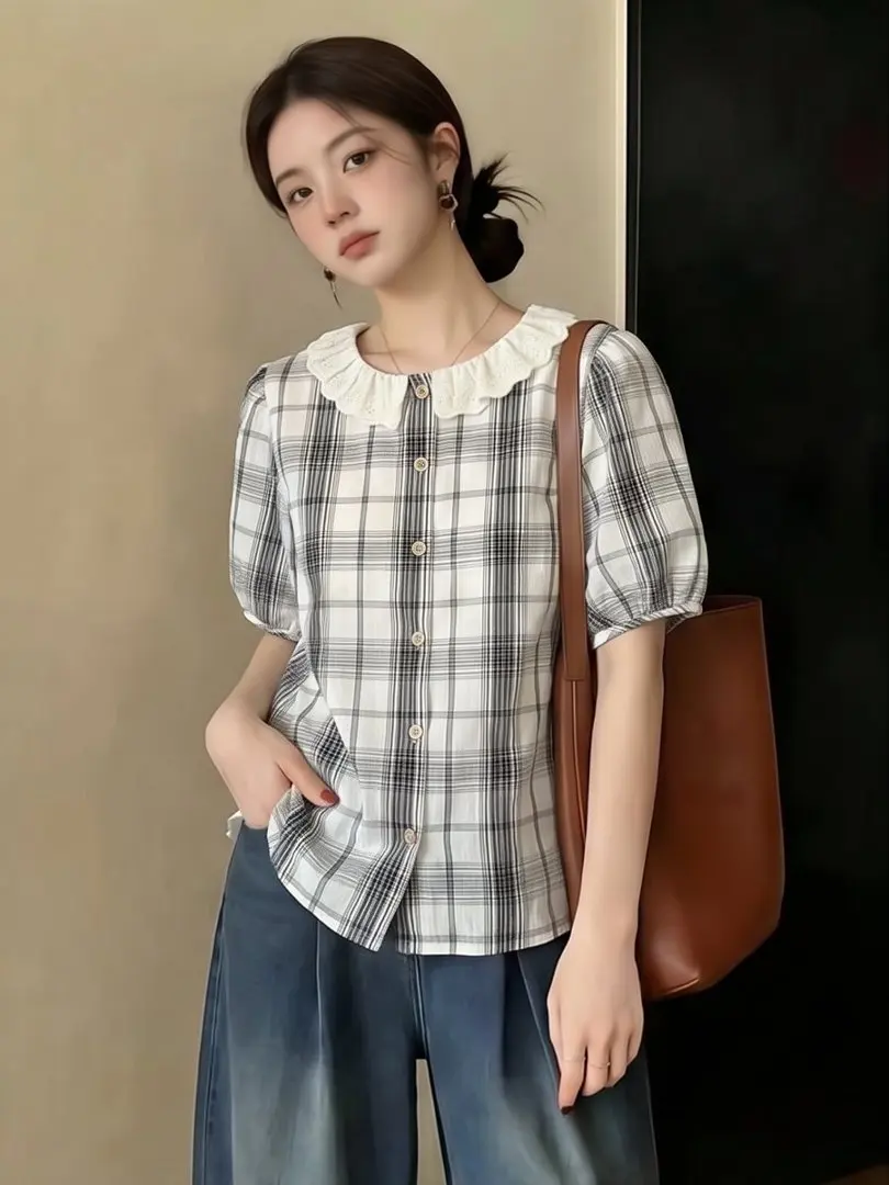 Cute Korean Style Women's Shirt Lace Collar Plaid Short Sleeve Commute Fashion Back Button Two-Way Wear Office Versatile Top
Cute Korean Style Women's Shirt Lace Collar Plaid Short Sleeve Commute Fashion Back Button Two-Way Wear Office Versatile Top