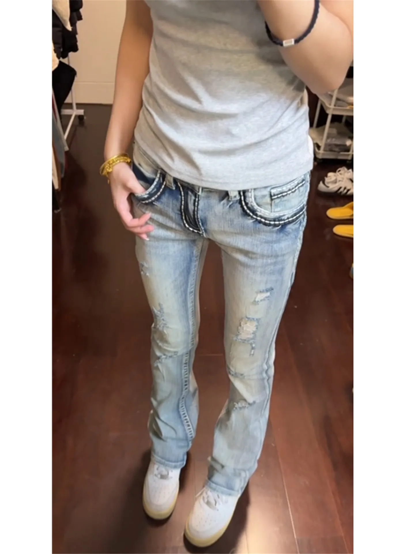 Extended Length Slim Fit Low Waist Jeans Women's Summer Fashion Distressed Cotton Stretchy High Waist Bell Bottoms
Extended Length Slim Fit Low Waist Jeans Women's Summer Fashion Distressed Cotton Stretchy High Waist Bell Bottoms
