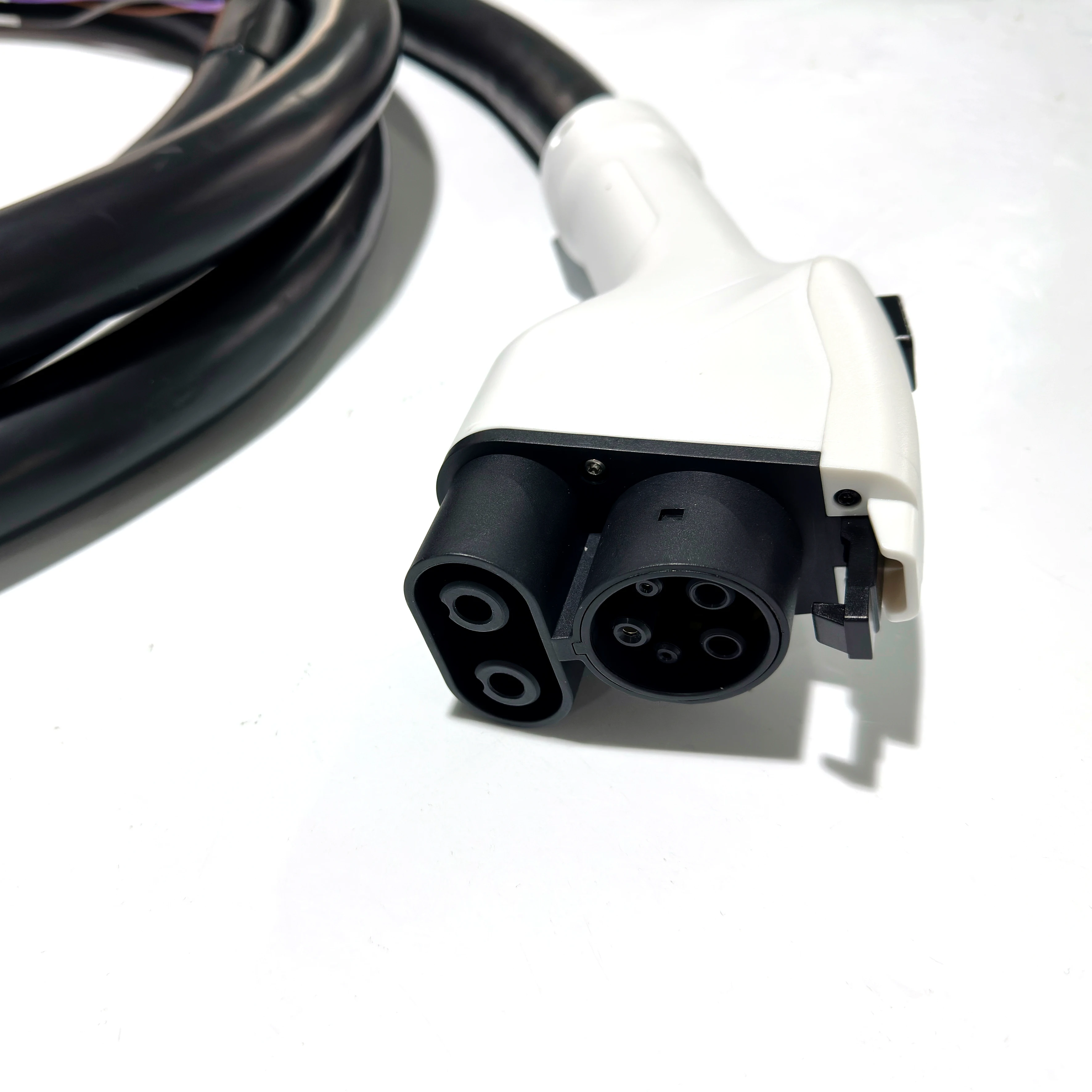 American Standard T1 Dc CCS1 Ev Charging Plug Fast Ev Charger Connector For Electric Vehicle Charge
American Standard T1 Dc CCS1 Ev Charging Plug Fast Ev Charger Connector For Electric Vehicle Charge