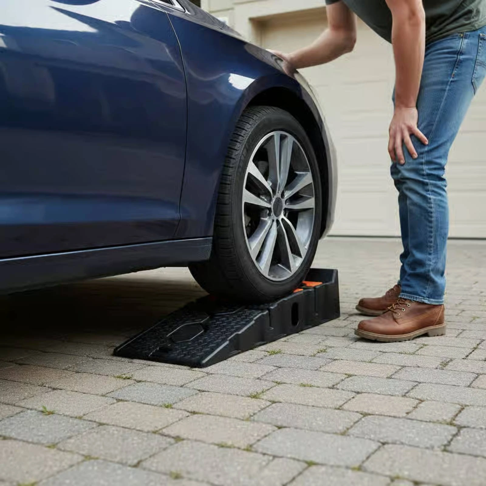 Plastic Car Ramp Textured Surface Stepped Car Ramp Oil Change Ramps Recessed Side Openings Garage Equipment Long-Lasting PP
Plastic Car Ramp Textured Surface Stepped Car Ramp Oil Change Ramps Recessed Side Openings Garage Equipment Long-Lasting PP