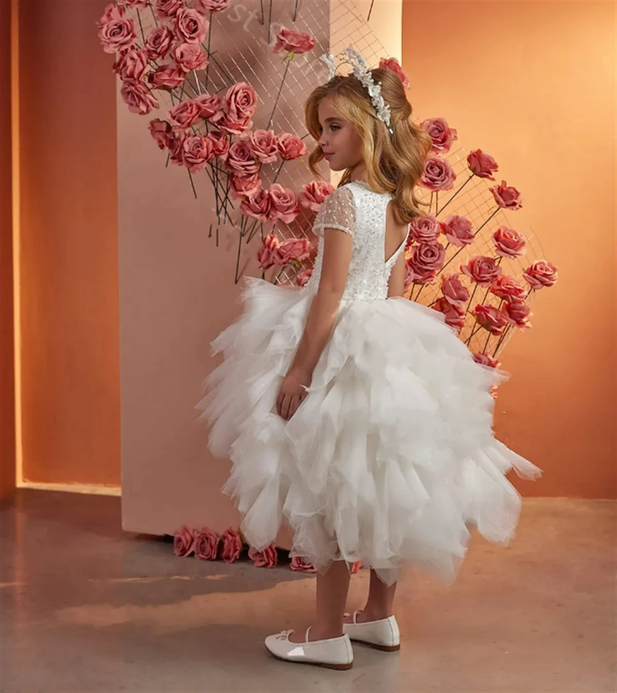 White Glitter Flower Girl Dress Layered Tulle Sequin Applique Short Sleeve For Wedding Birthday Party Dress First Communion Gown
White Glitter Flower Girl Dress Layered Tulle Sequin Applique Short Sleeve For Wedding Birthday Party Dress First Communion Gown