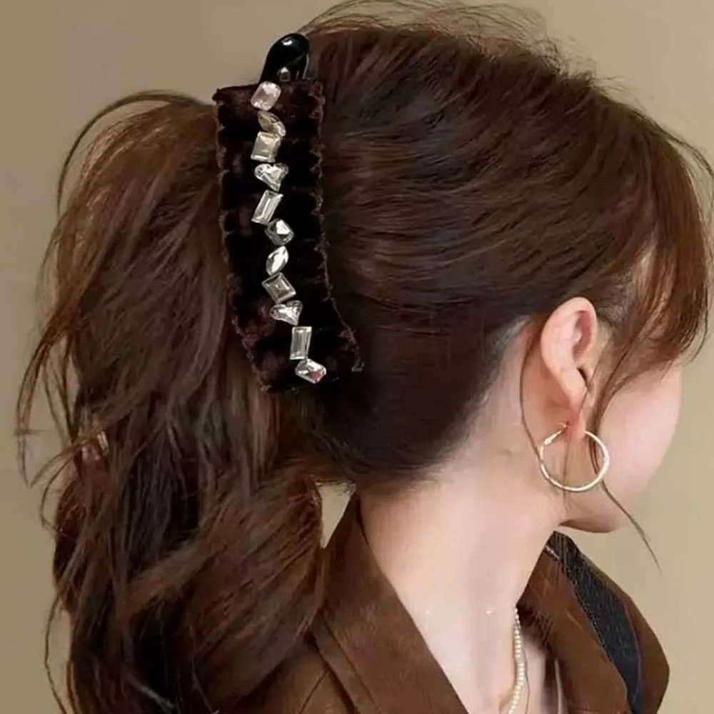 Elegant Bow Banana Clip Korean Style Square Rhinestone Women Vertical Clip Hairpins Plastic Pleated Ponytail Holder Female
Elegant Bow Banana Clip Korean Style Square Rhinestone Women Vertical Clip Hairpins Plastic Pleated Ponytail Holder Female