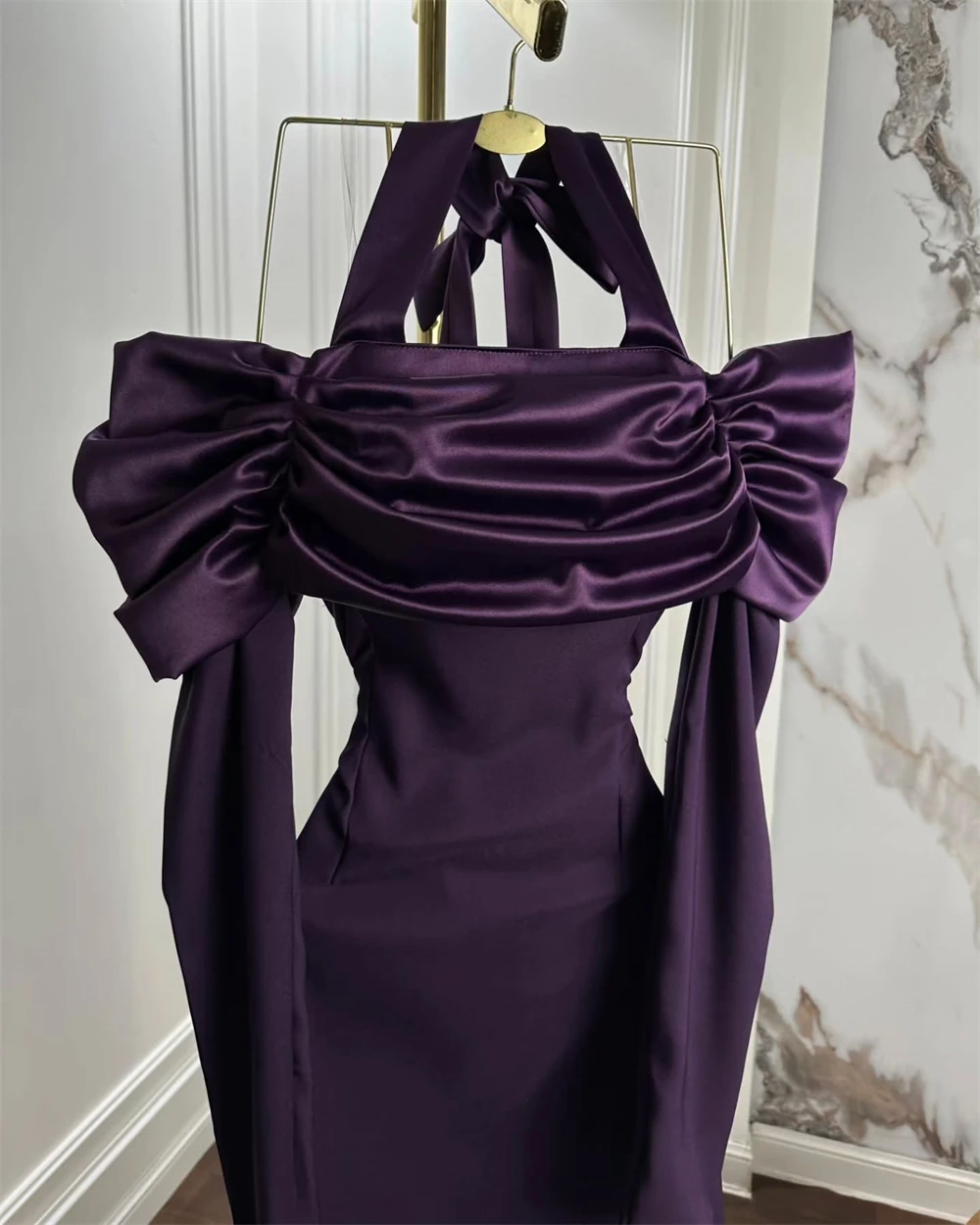 Customized Evening Dress Exquisite Purple Satin Strapless Off the Shoulder Jersey Long Sleeves A-Line Ankle Length Party Dresses
Customized Evening Dress Exquisite Purple Satin Strapless Off the Shoulder Jersey Long Sleeves A-Line Ankle Length Party Dresses