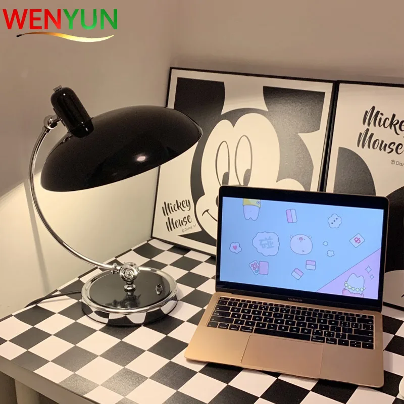 Bauhaus Student Eye-protecting Reading Bedroom and Study Nordic Simple and Light Luxury Internet-famous Ins Bedside Lamp
Bauhaus Student Eye-protecting Reading Bedroom and Study Nordic Simple and Light Luxury Internet-famous Ins Bedside Lamp