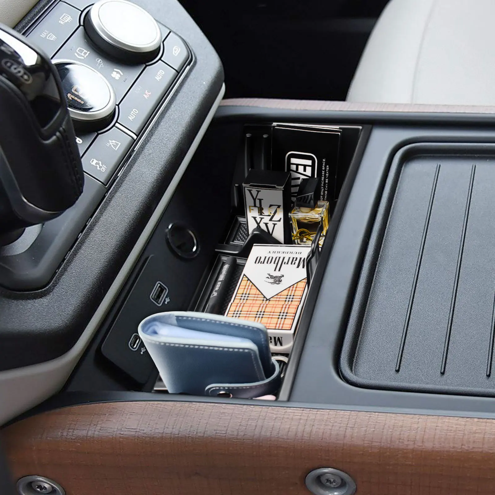 For Land Rover Defender 90 110 130 2020-2025 Center Middle Console Organizer Tray Storage Armrest Secondary Car Box Accessories
For Land Rover Defender 90 110 130 2020-2025 Center Middle Console Organizer Tray Storage Armrest Secondary Car Box Accessories