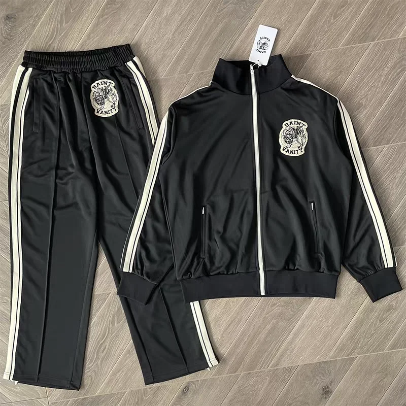 SAINT VANITY Embroidered Stripe Sports Style Casual Zipper Jacket Men Women Best Quality Black Set
SAINT VANITY Embroidered Stripe Sports Style Casual Zipper Jacket Men Women Best Quality Black Set