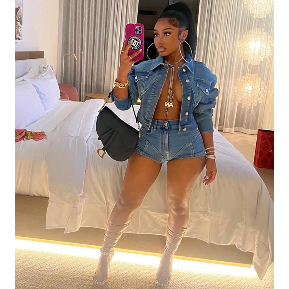 Осенняя одежда для женщин 2024, джинсовая куртка, шорты, комплекты из двух предметов, уличная одежда, рваные короткие брюки с бриллиантами, костюм на пуговицах
Осенняя одежда для женщин 2024, джинсовая куртка, шорты, комплекты из двух предметов, уличная одежда, рваные короткие брюки с бриллиантами, костюм на пуговицах